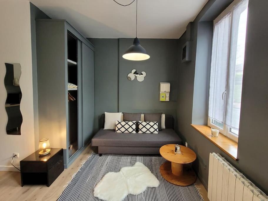 Studio Prive Centre Saint Louis Montargis Bagian luar foto