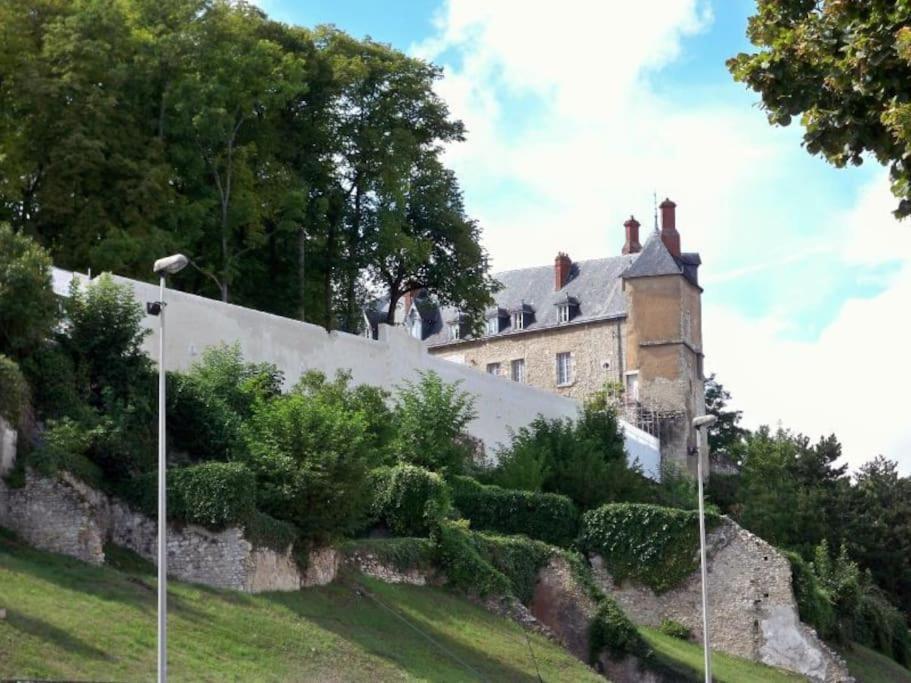 Studio Prive Centre Saint Louis Montargis Bagian luar foto